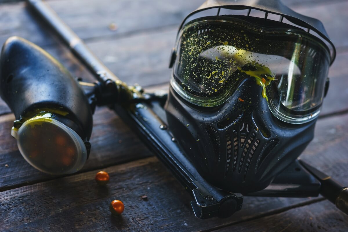 Inwestycja w własny sprzęt paintball to krok do większej niezależności w rozgrywkach.